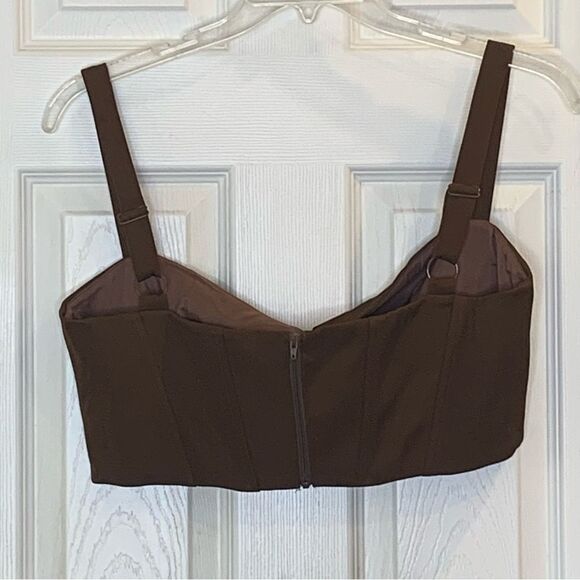 Remi x Revolve Brown Cropped Top Size XL - Picture 15 of 15